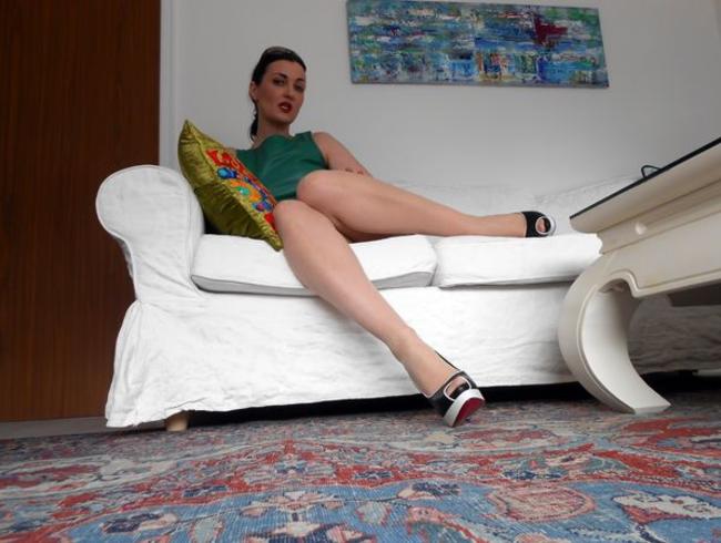 Victoria Valente Porno Video: Erziehung zum DWT