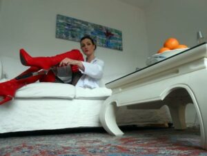 Victoria Valente Porno Video: Frau Dr. Schwanz Teil 2