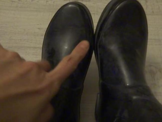 Victoria Valente Porno Video: Geiler Gummistiefel Wichsclip für DICH!